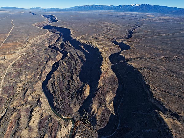 Servilleta-basalt-promonotory-rio-grande-gorge-adriel-heisey